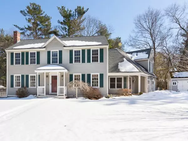 8 Barnes Way, Walpole, MA 02081