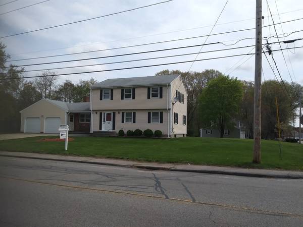 Seekonk, MA 02771,256 Olney St