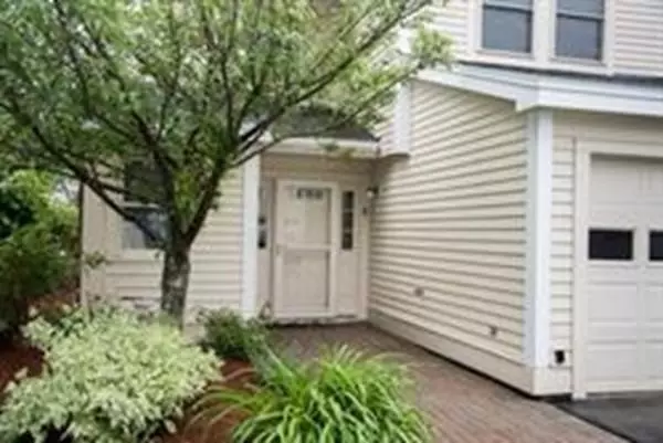 North Andover, MA 01845,25 Alcott Way #25