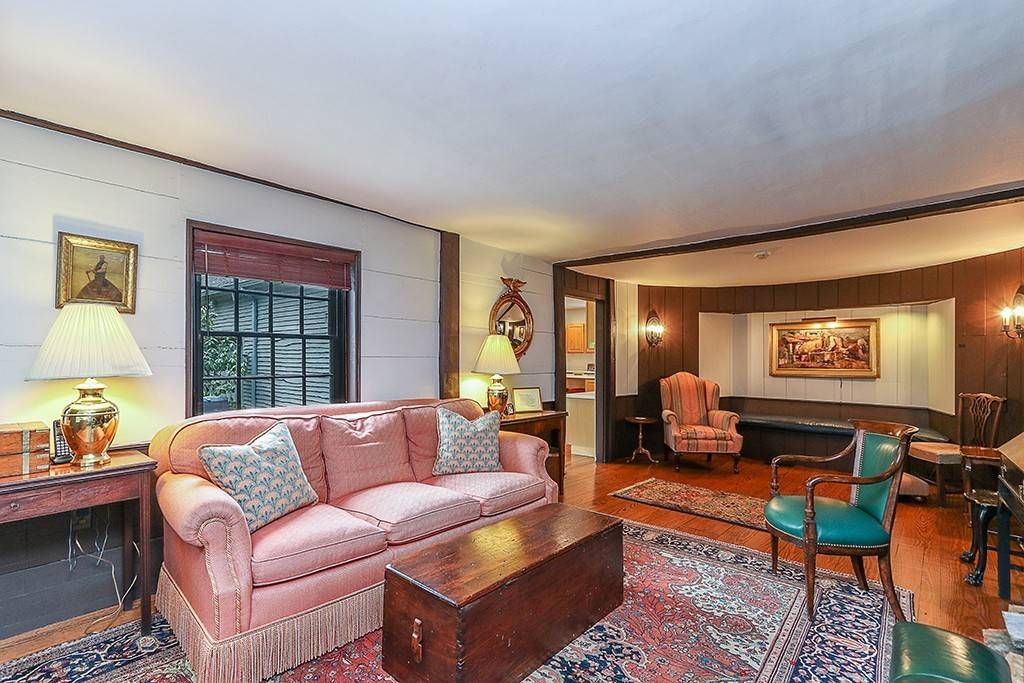 Dedham, MA 02026,34 Bemis Rd