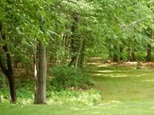 Marlborough, MA 01752,0 Robin Hill St