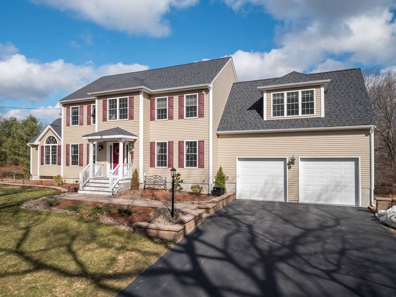 90 Huntsbridge, North Attleboro, MA 02760