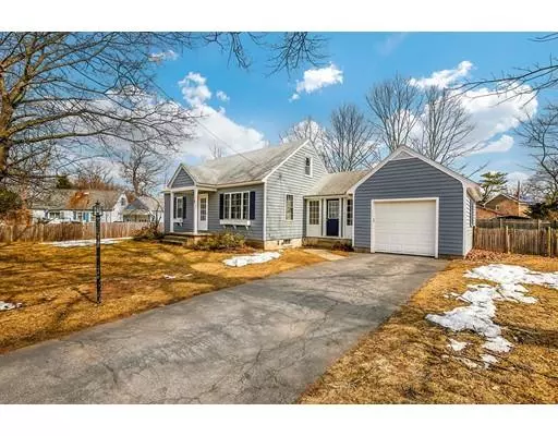 Chelmsford, MA 01824,4 Pleasant St