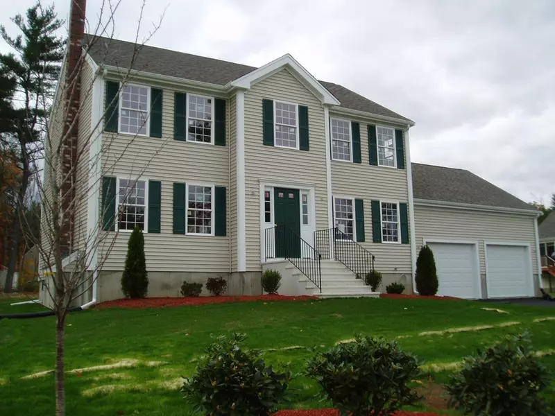 87 Appaloosa Way #22, Taunton, MA 02780