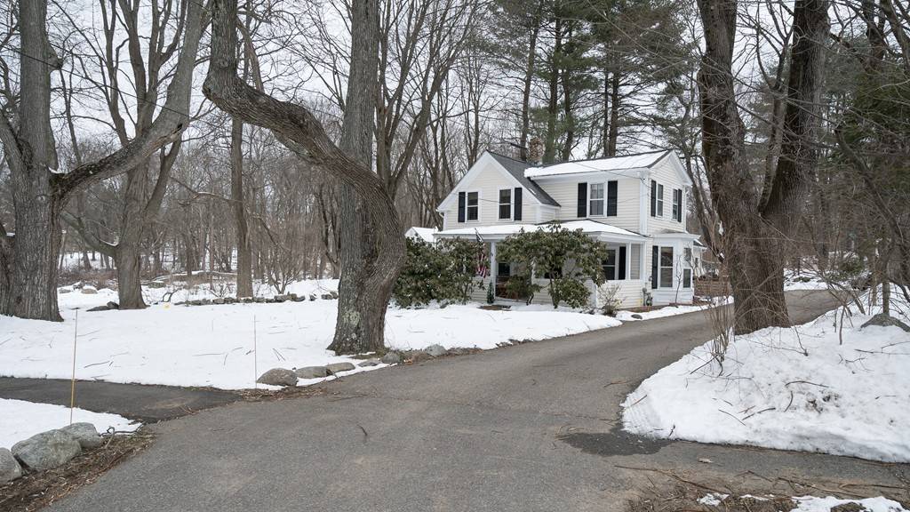 332 Goodman's Hill Rd, Sudbury, MA 01776