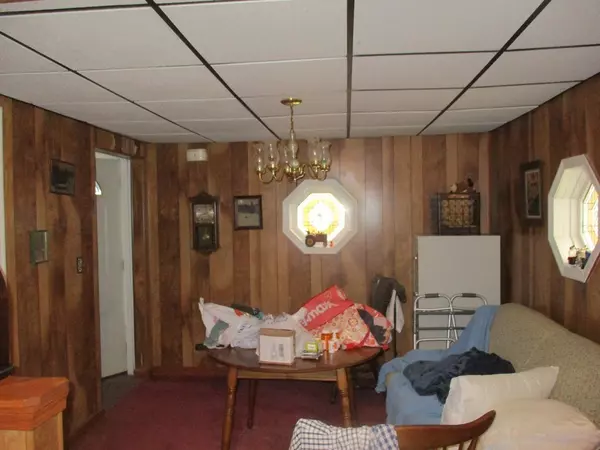 Holyoke, MA 01040,140 Sycamore