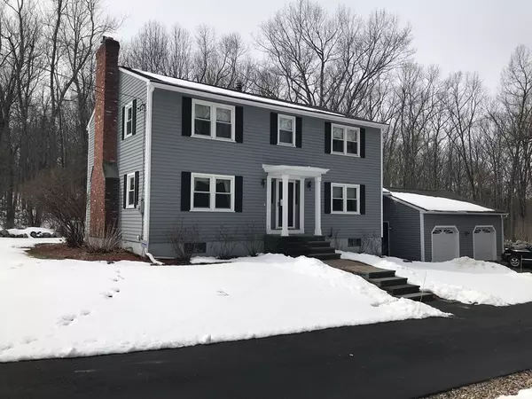 10 Hammond St, Leicester, MA 01542