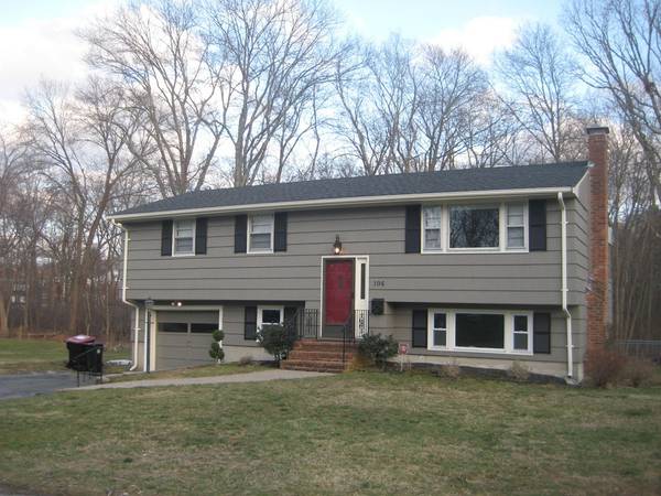 104 Brian Dr, Brockton, MA 02301