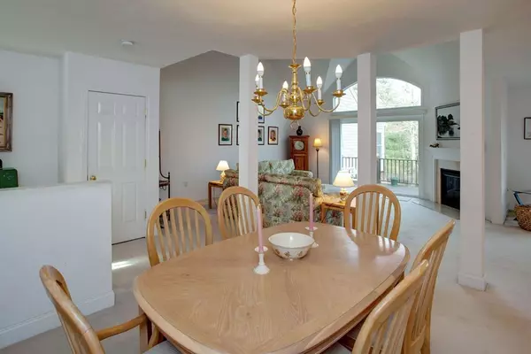 Bourne, MA 02532,20 Sea Knoll Court #20