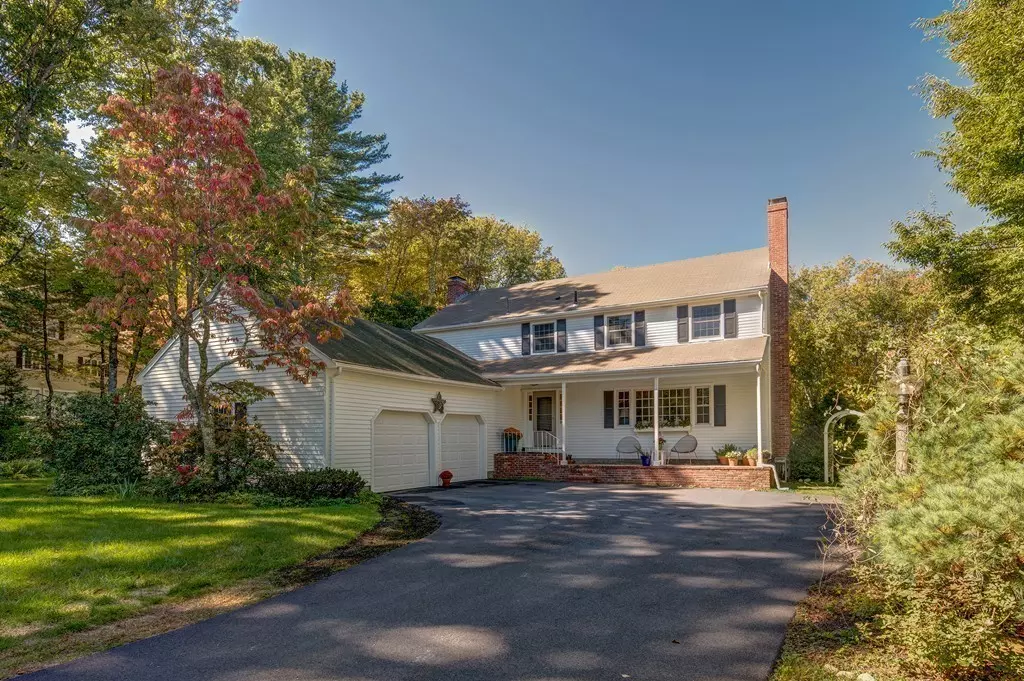 Sherborn, MA 01770,14 Stoney Brook Road