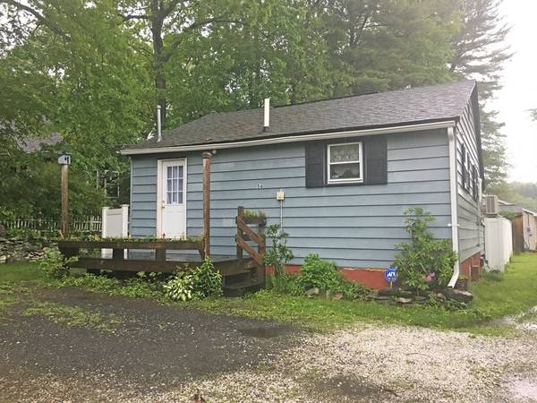 56 Poole Road, Belchertown, MA 01007