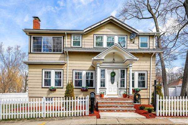 337 Green St, Brockton, MA 02301