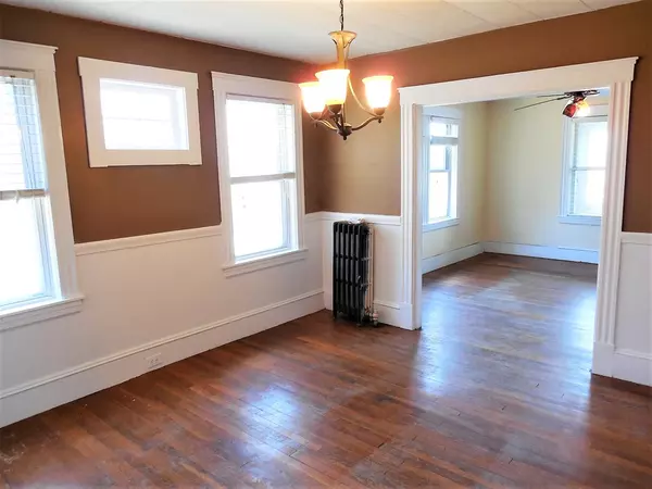 Watertown, MA 02472,27-29 Charles St