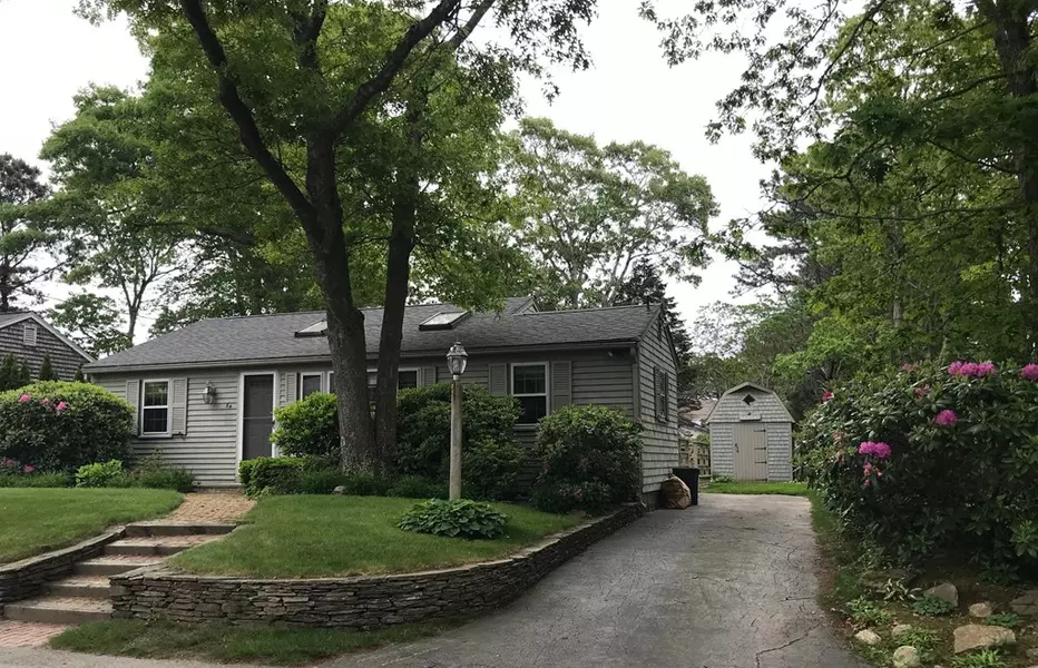 84 Uncle Edwards Rd, Mashpee, MA 02649