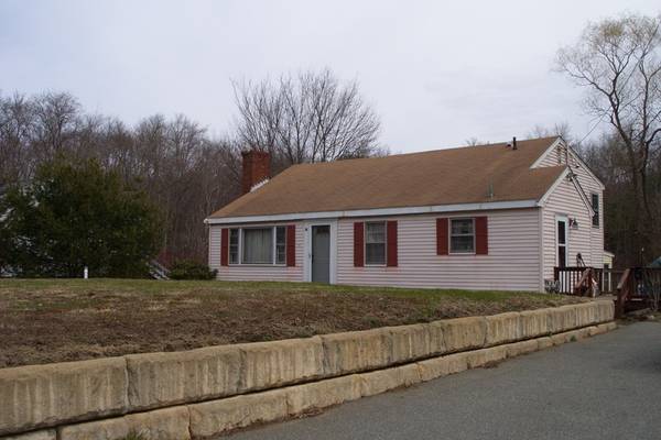 144 Plymouth St, East Bridgewater, MA 02333