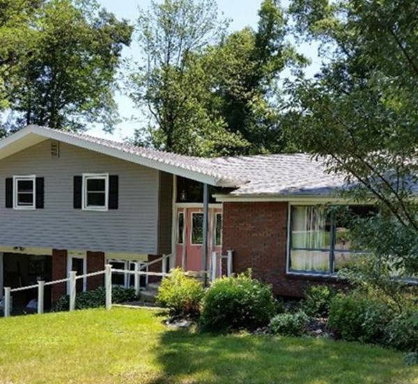 57 Glenn Dr, Wilbraham, MA 01095