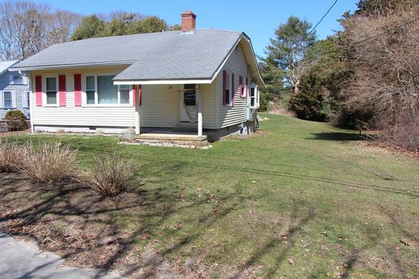 Bourne, MA 02532,24 Lamont Rd