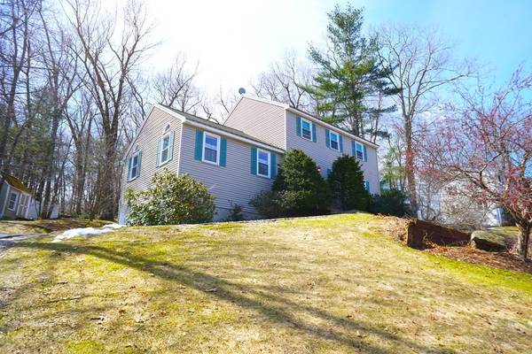 4 Solitaire Drive, Haverhill, MA 01830