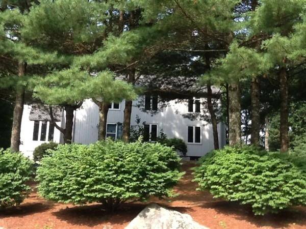 71 Wood End Ln, Medfield, MA 02052