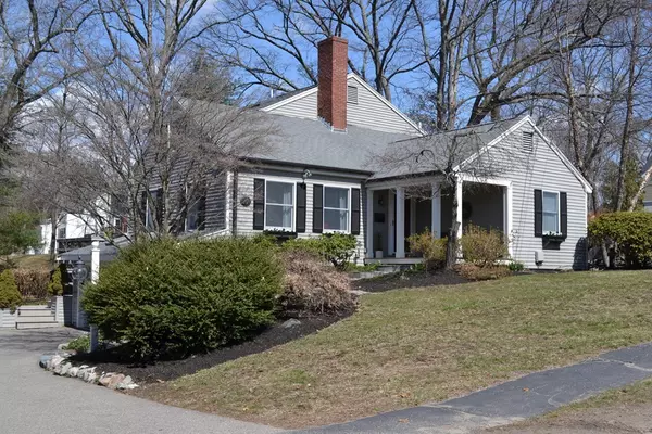 77 Taylor Street, Needham, MA 02494