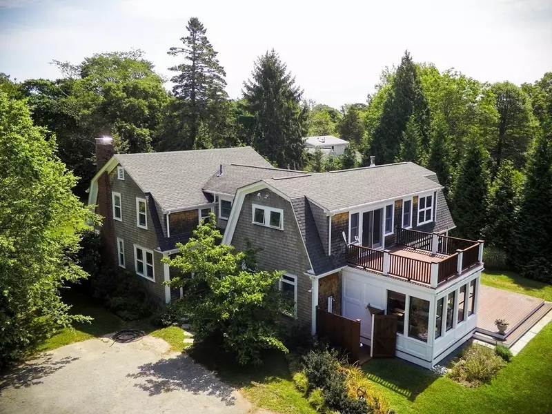 1759 Main Rd, Westport, MA 02790