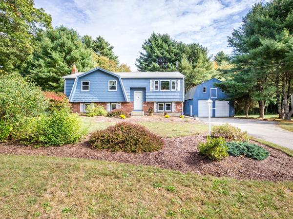 24 James St, Norton, MA 02766