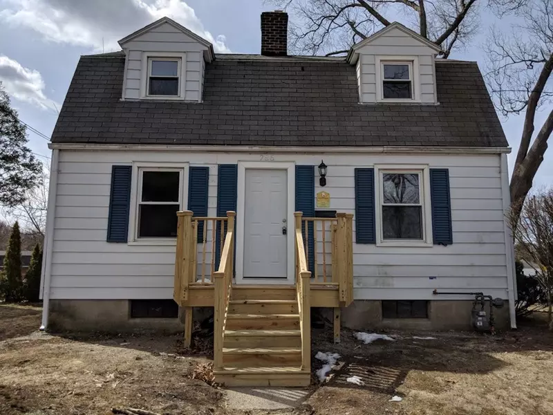 786 Newbury St, Springfield, MA 01104