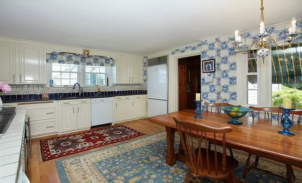 Plymouth, MA 02360,200 Warren Ave