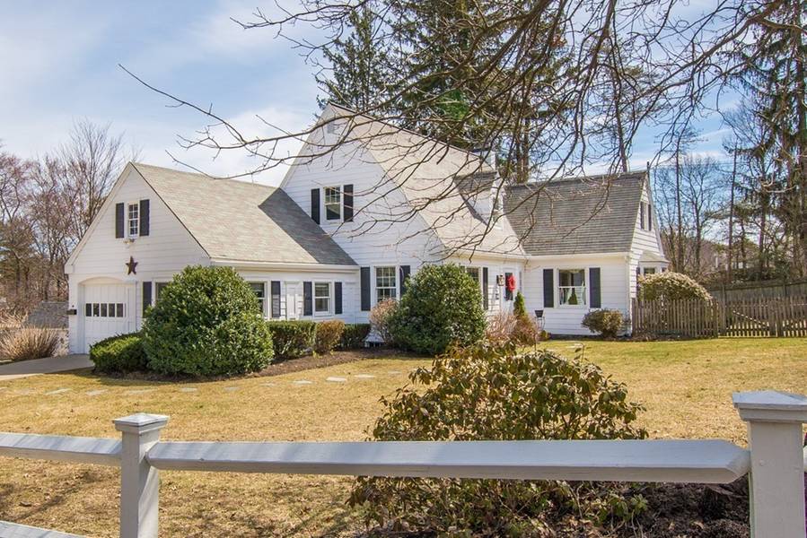 166 Coney Street, Walpole, MA 02032