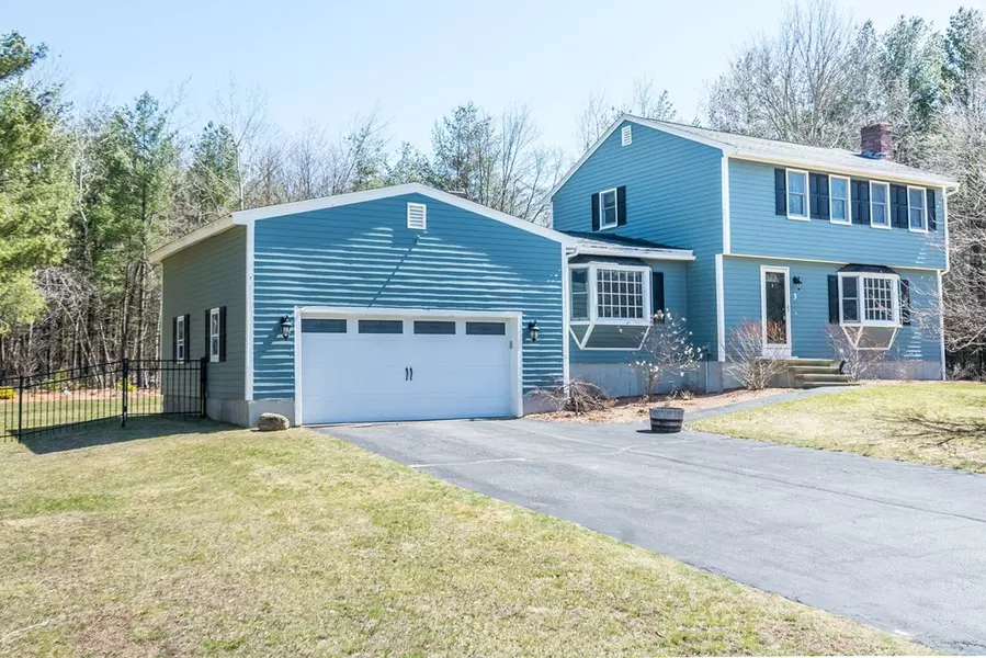 3 Penni Lane, Chelmsford, MA 01863