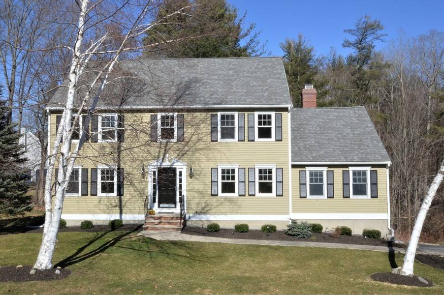 2 Pennycook Way, Amesbury, MA 01913