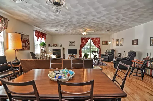 Bristol, RI 02809,45 Ansonia Ave #45