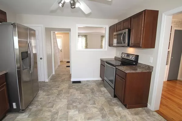 Northbridge, MA 01588,12 Oak #12