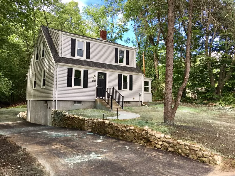 875 Webster Street, Hanover, MA 02339