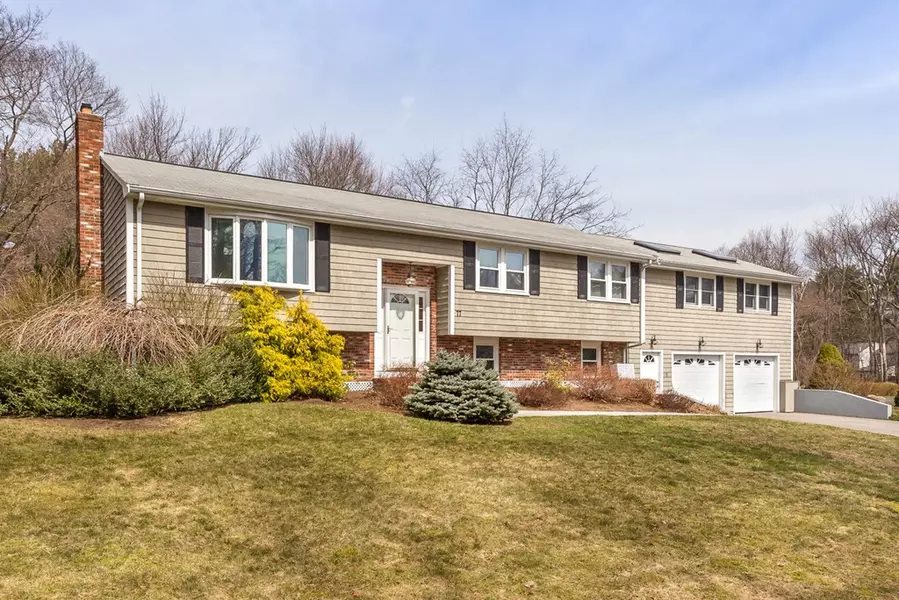 77 Oak Road, Canton, MA 02021