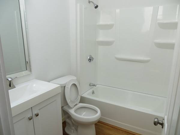 Quincy, MA 02171,136 W Squantum St