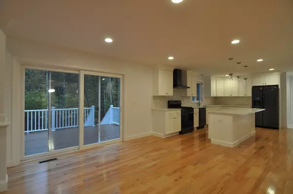 Pepperell, MA 01463,29 Bacon Street