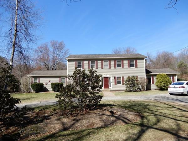 114 New Braintree Rd, West Brookfield, MA 01585