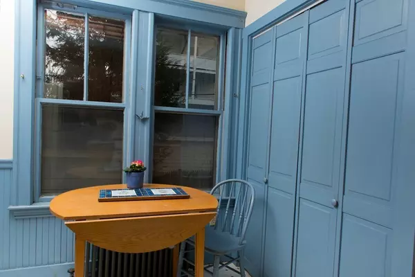 Cambridge, MA 02138,41-43 Royal Avenue