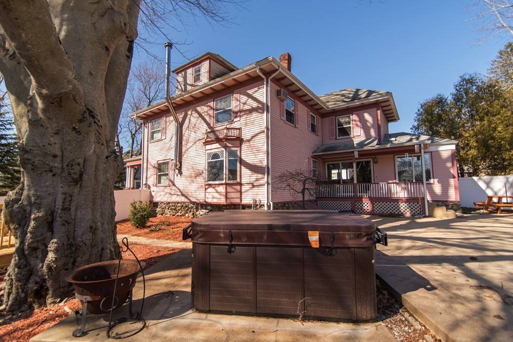Haverhill, MA 01830,27 Wellington Avenue