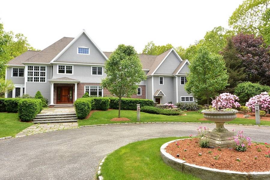 61 Ball Hill Rd, Berlin, MA 01503