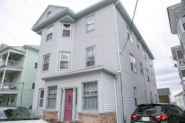 54 School St, Fall River, MA 02720