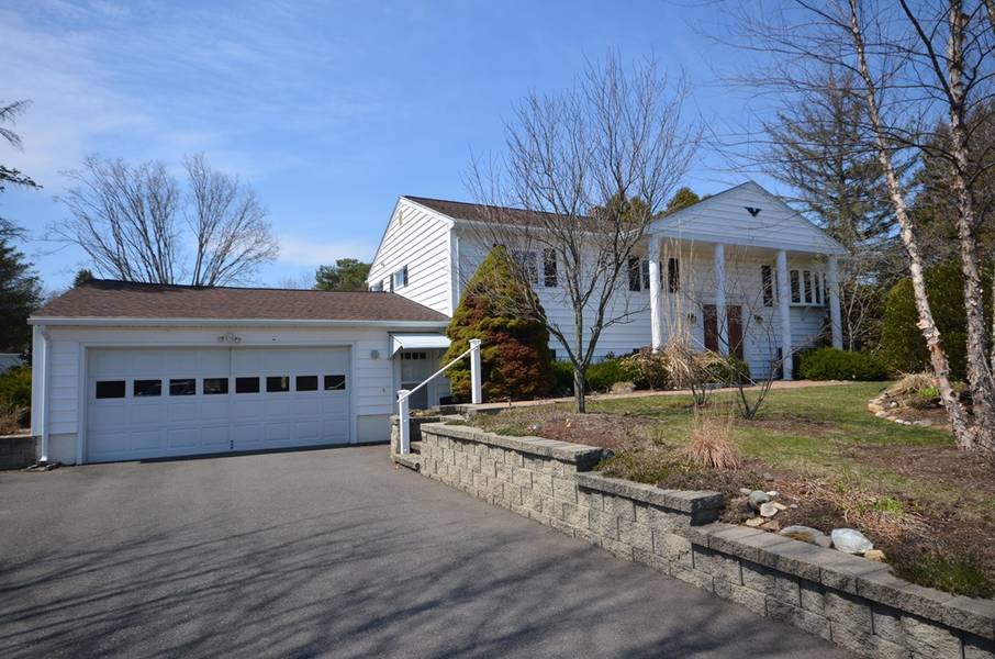 78 North Maple Street, Hadley, MA 01035