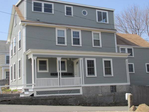 4 Pleasant St #1, Rockport, MA 01966