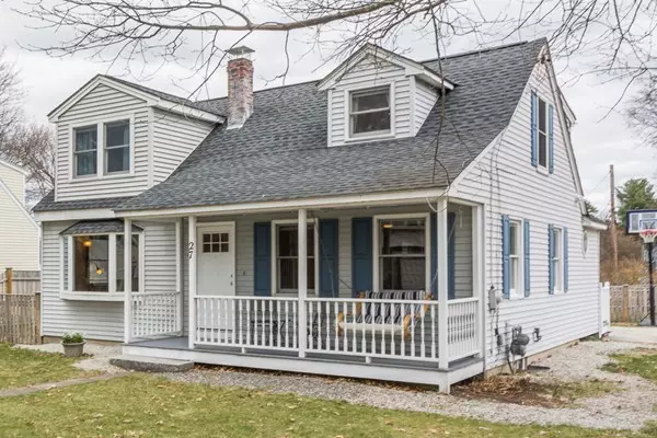 27 Oak Hill Rd, Westford, MA 01886