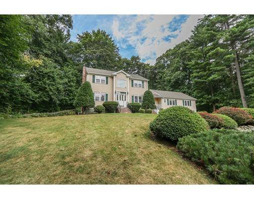 27 Whitewood Rd, Westwood, MA 02090