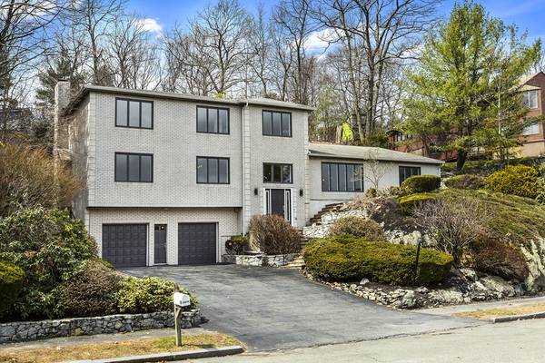 49 Amberwood Drive, Winchester, MA 01890