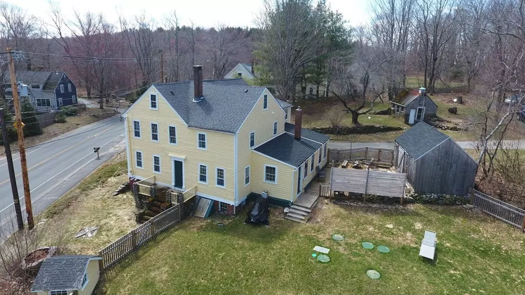 124 Main St, West Newbury, MA 01985