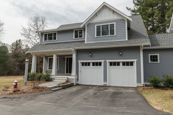 11 Village Lane #11, Wayland, MA 01778