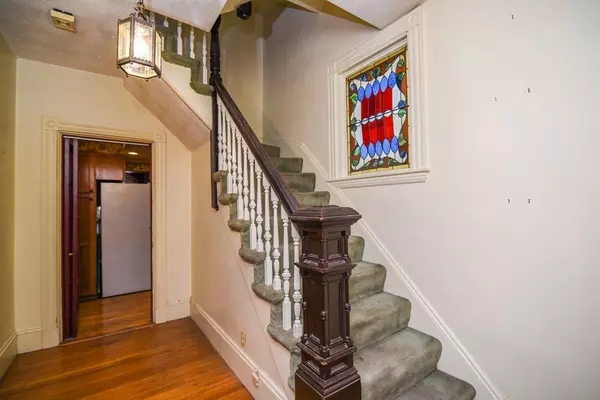 Winthrop, MA 02152,121 Court Road